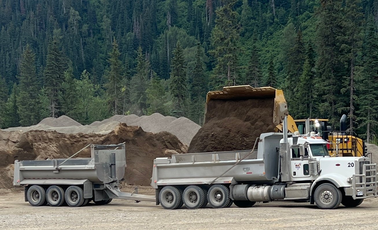 Insta Trucking Ltd - Aggregate Hauling Northern BC